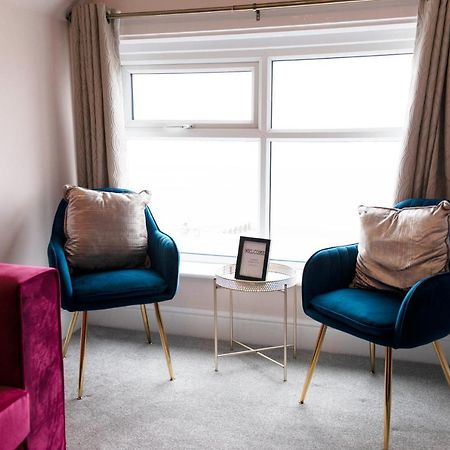 Charles Alexander Short Stay - Highcliffe Apartments Cleveleys Exterior foto